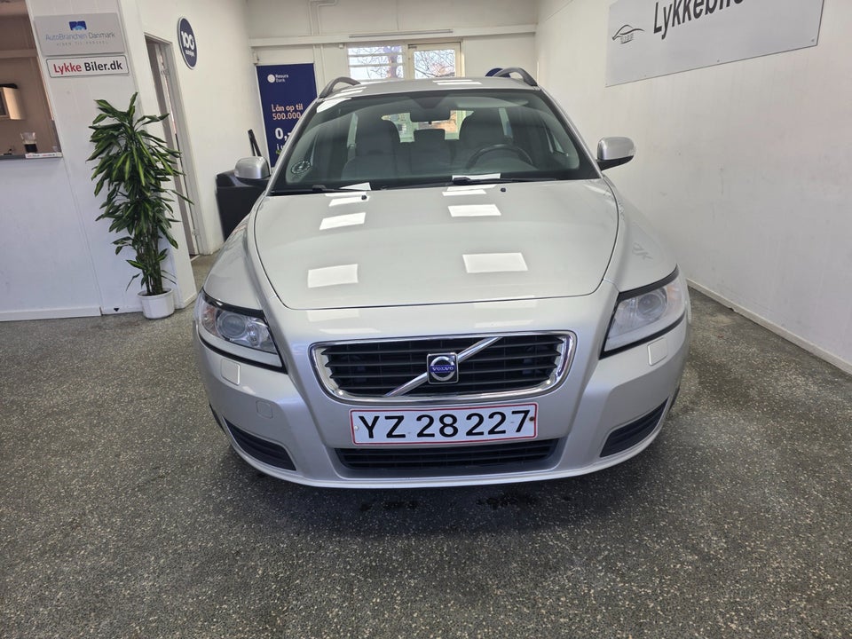 Volvo V50 1,8 Summum 5d