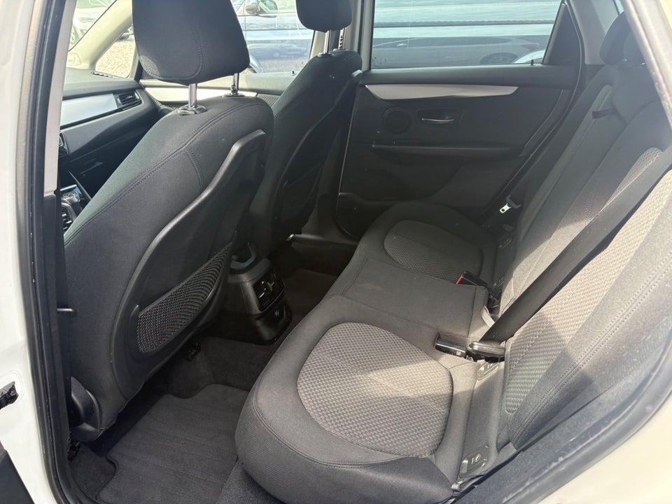 BMW 218i 1,5 Active Tourer Advantage aut. 5d