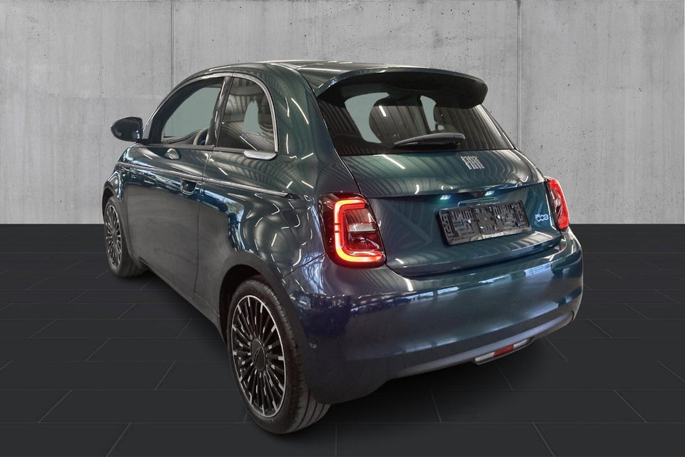 Fiat 500e 42 la Prima by Bocelli 3d