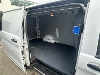 Mercedes Vito 114 2,0 CDi Kassevogn aut. L RWD