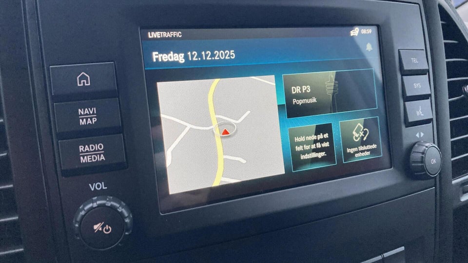 Mercedes eVito 129 Tourer PRO L Van