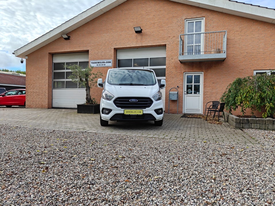Ford Transit Custom 320 L2 2,0 TDCi 130 Trend aut.