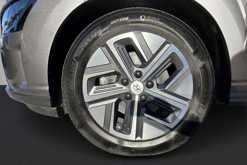 Hyundai Kona 39 EV Select 5d