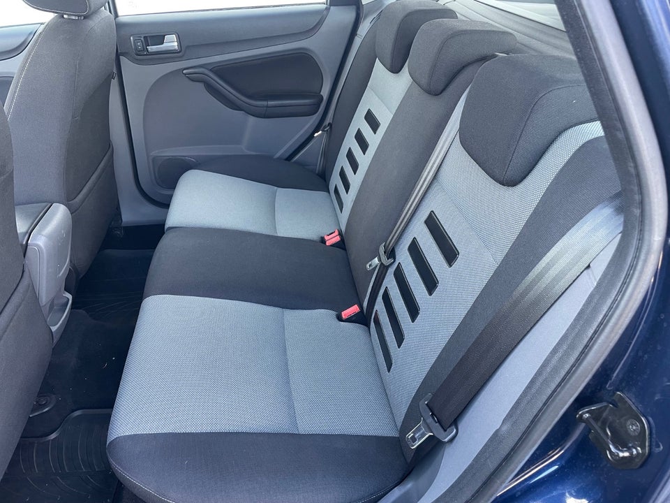 Ford Focus 1,6 Trend Collection stc. 5d