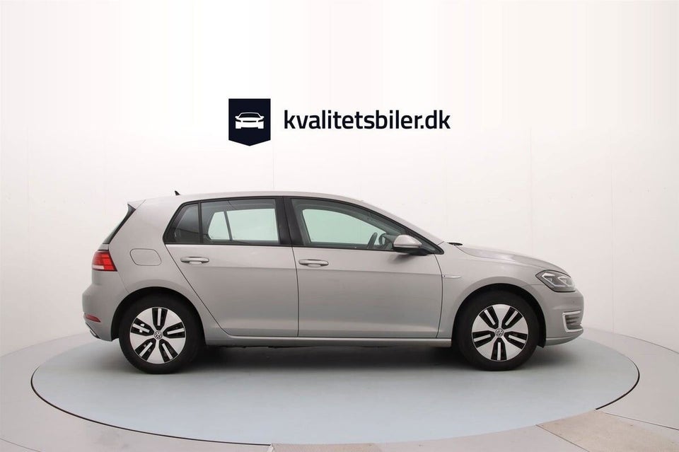 VW e-Golf VII 5d