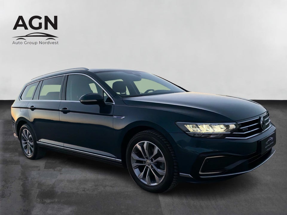VW Passat 1,4 GTE High Variant DSG 5d