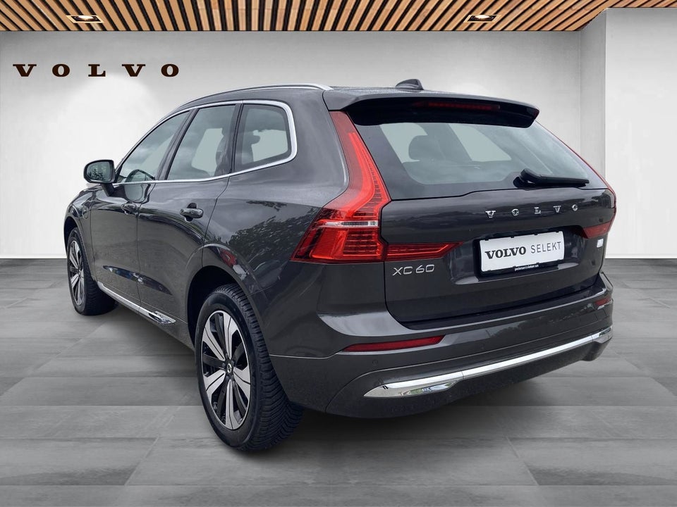 Volvo XC60 2,0 T8 ReCharge Plus Bright aut. AWD 5d