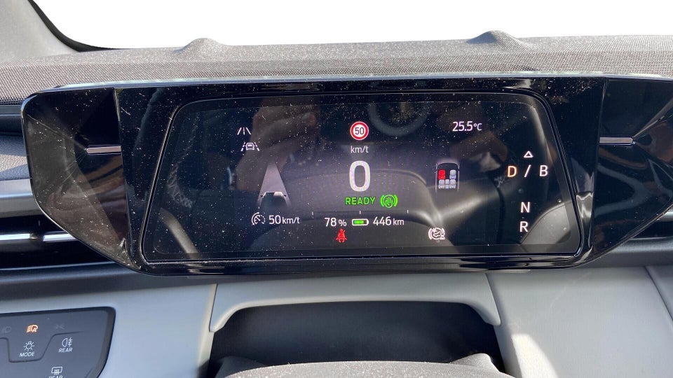 Ford Capri 82 Select Extended Range 5d