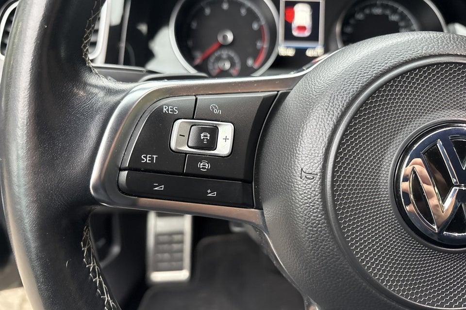 VW Golf VII 1,5 TSi 150 R-line Variant DSG 5d