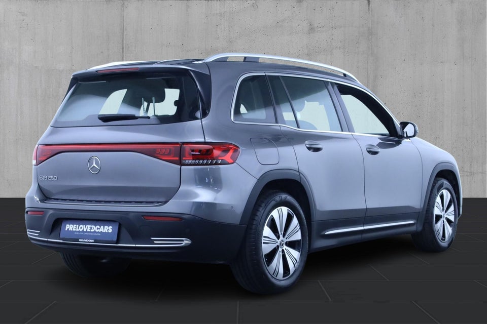 Mercedes EQB250 Business Line 5d