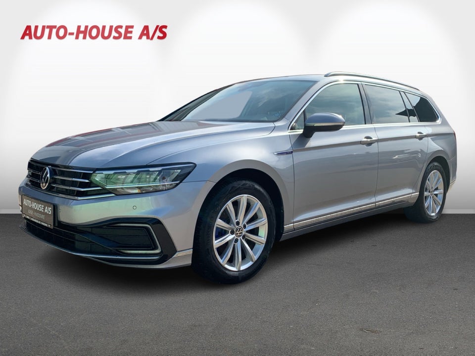 VW Passat 1,4 GTE High Variant DSG 5d