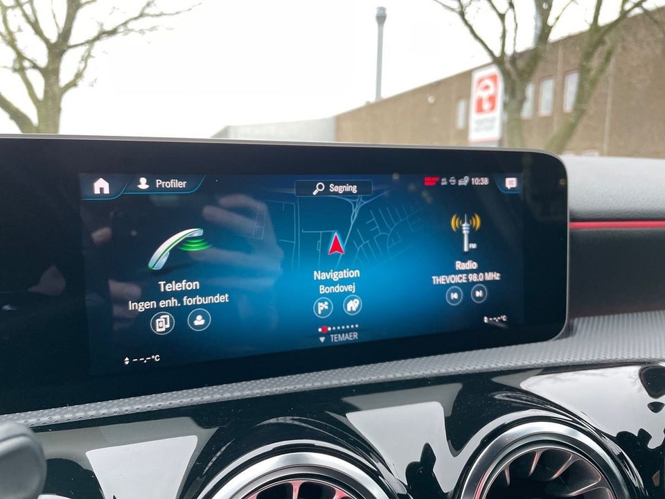 Mercedes A250 e 1,3 AMG Line aut. 4d