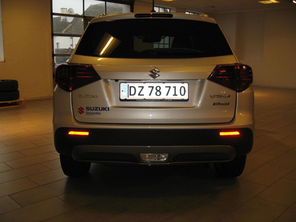 Suzuki Vitara 1,4 mHybrid Active 5d