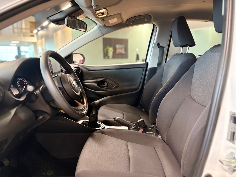 Toyota Yaris 1,0 T1 5d