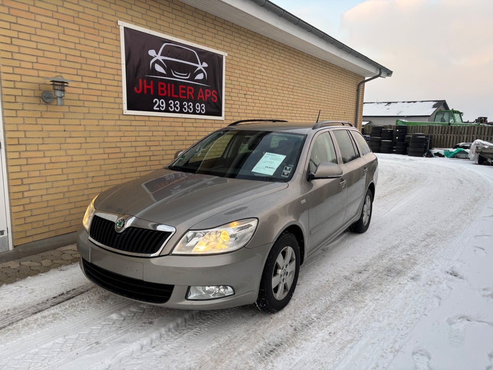 Skoda Octavia 1,2 TSi 105 Ambiente Combi DSG 5d