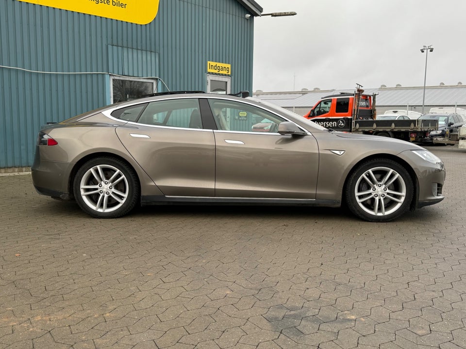 Tesla Model S 85D 5d