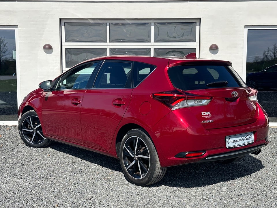 Toyota Auris 1,2 T T2 Style 5d