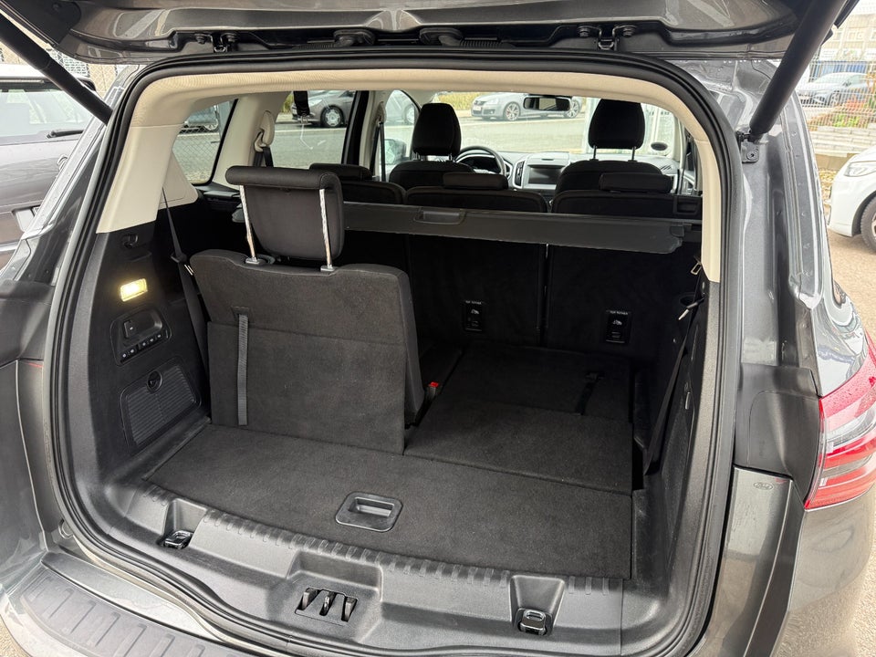 Ford S-MAX 2,0 SCTi 240 Titanium aut. 7prs 5d