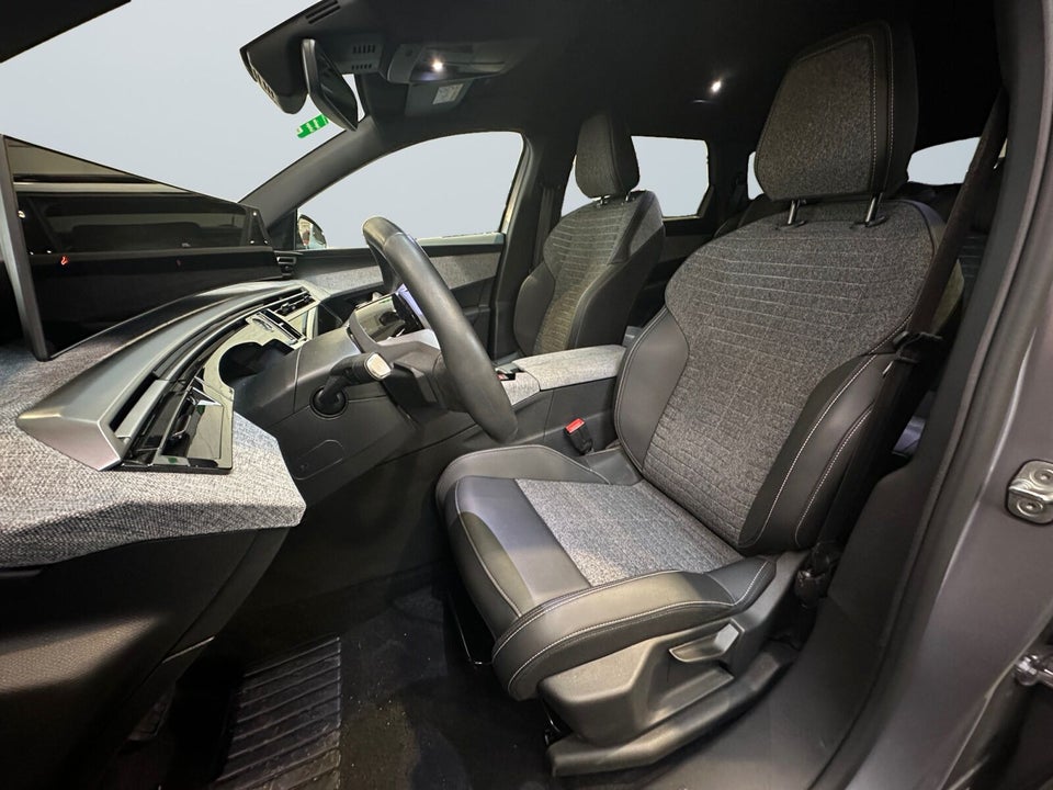 Peugeot e-5008 77 Allure 7prs 5d