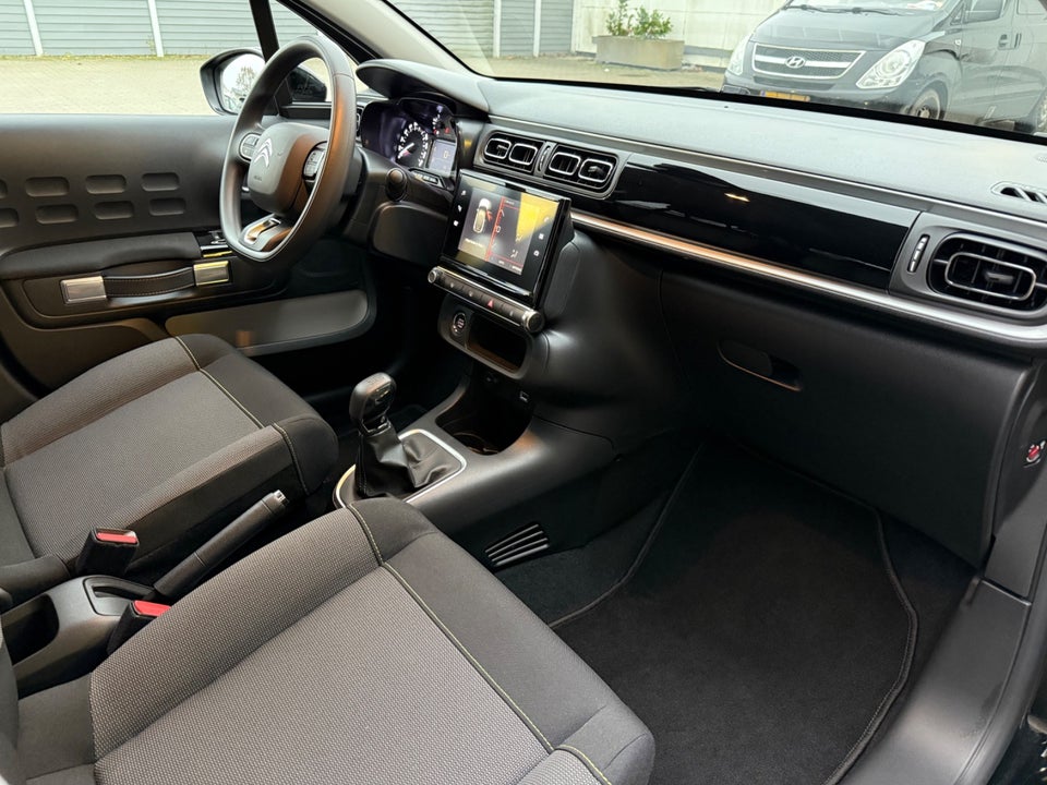 Citroën C3 1,2 PureTech 83 Attraction Van 5d