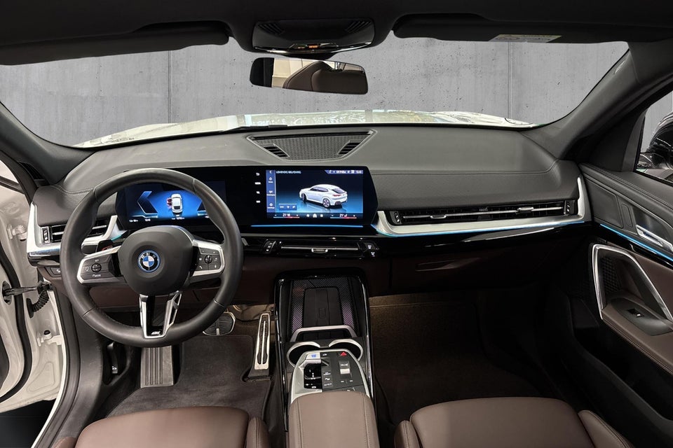 BMW iX2 xDrive30 M-Sport 5d