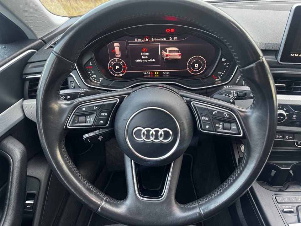 Audi A4 2,0 TDi 150 Avant S-tr. 5d