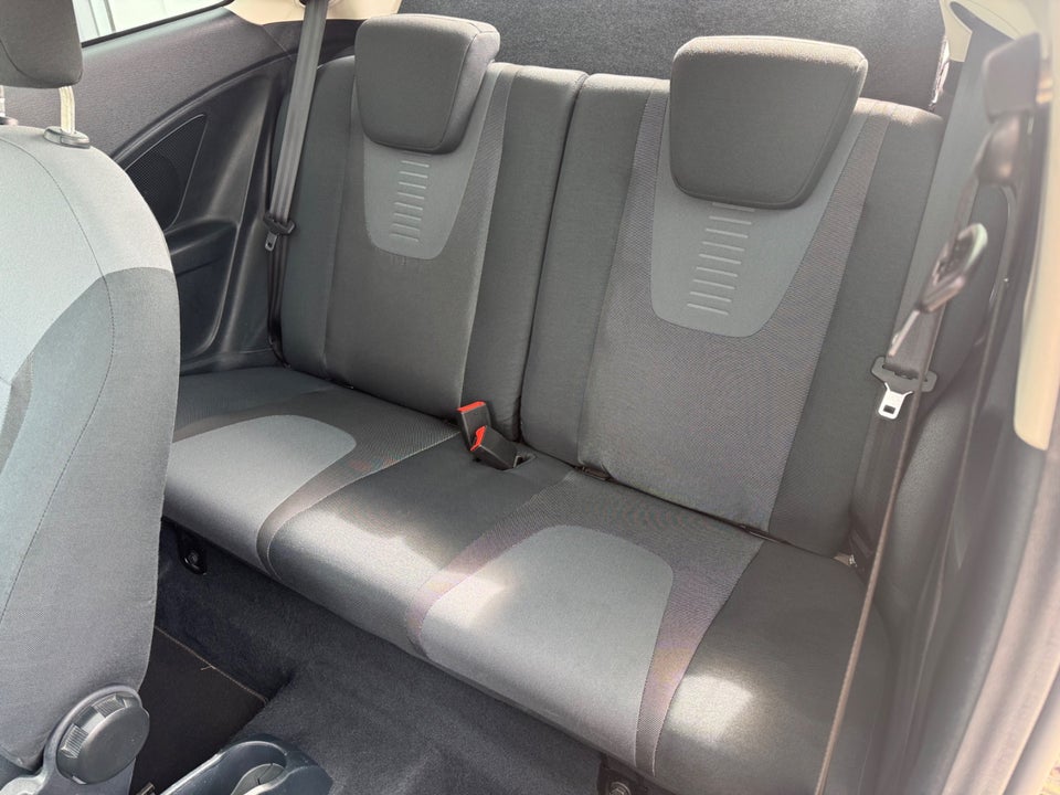 Ford Ka 1,2 Titanium 3d