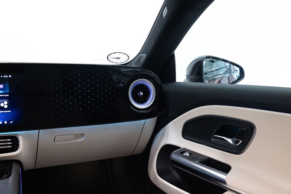 Mercedes CLA250+ EQ Progressive Advance Plus 4d