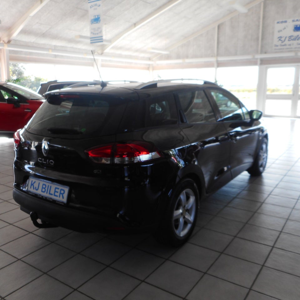 Renault Clio IV 1,5 dCi 75 Expression Navi Style Sport Tourer 5d
