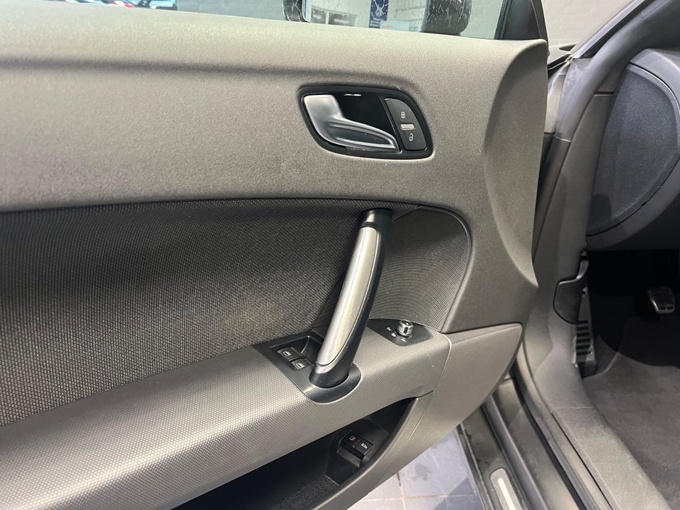 Audi TT 1,8 TFSi 160 Coupé 2d