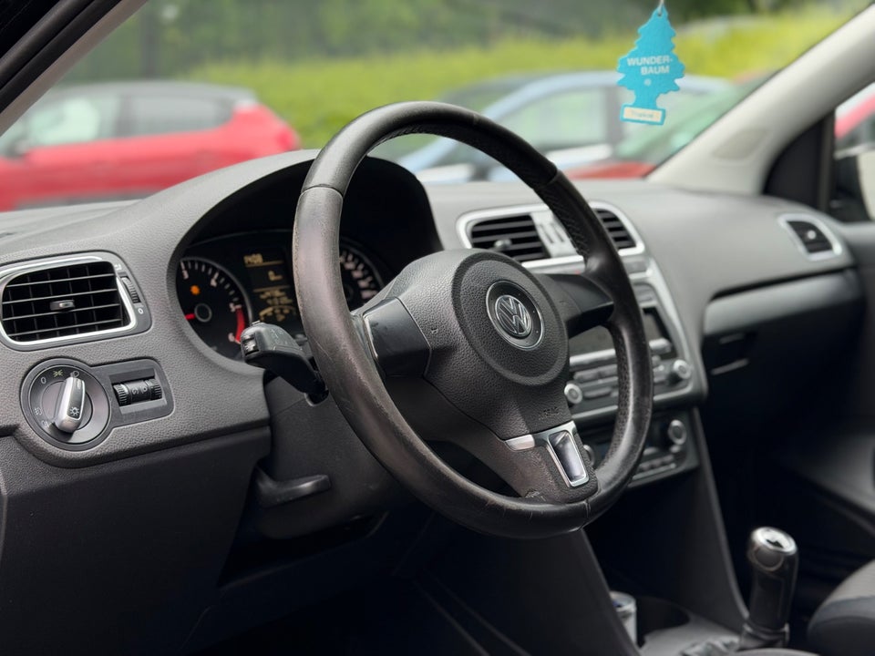 VW Polo 1,6 TDi 105 Highline 5d