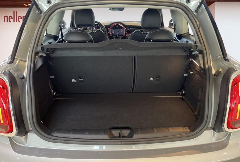 MINI Cooper SE Classic Trim 3d