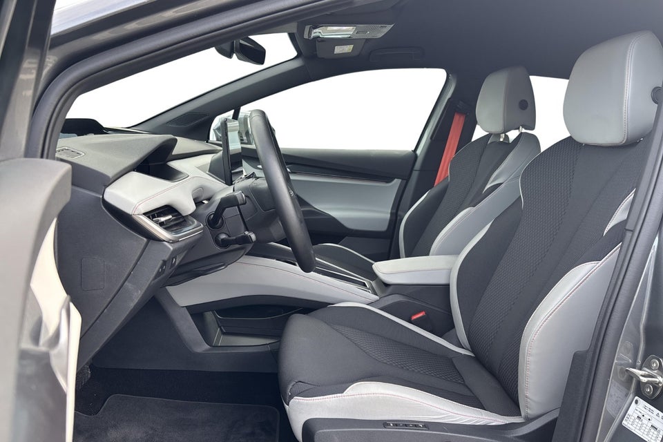 Skoda Elroq 85 iV Lodge Advanced 5d