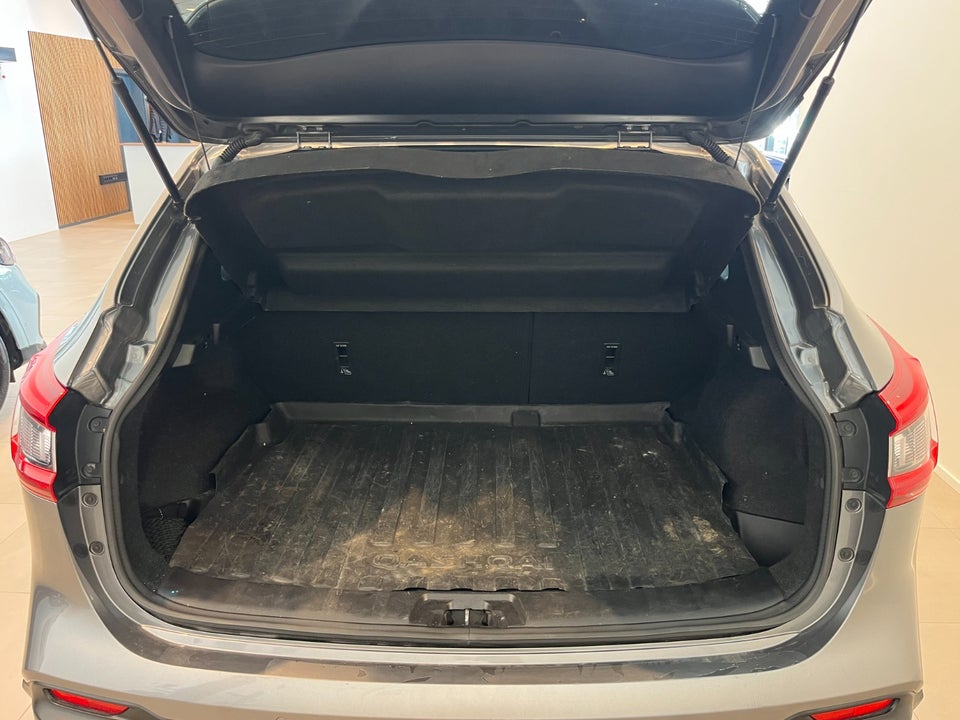 Nissan Qashqai 1,2 Dig-T 115 N-Connecta X-tr. 5d