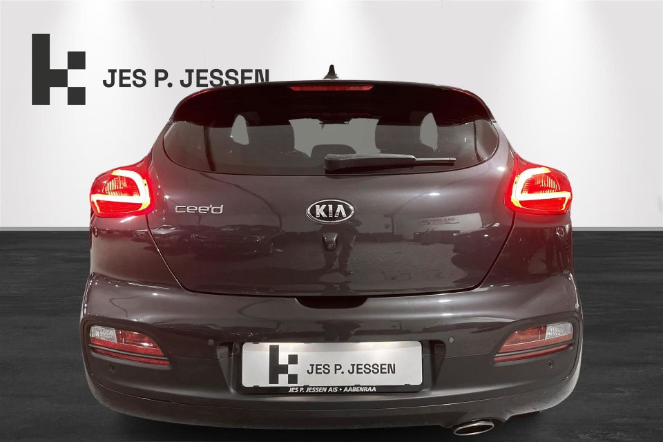 Kia ProCeed 1,6 CRDi 136 Style Limited 3d