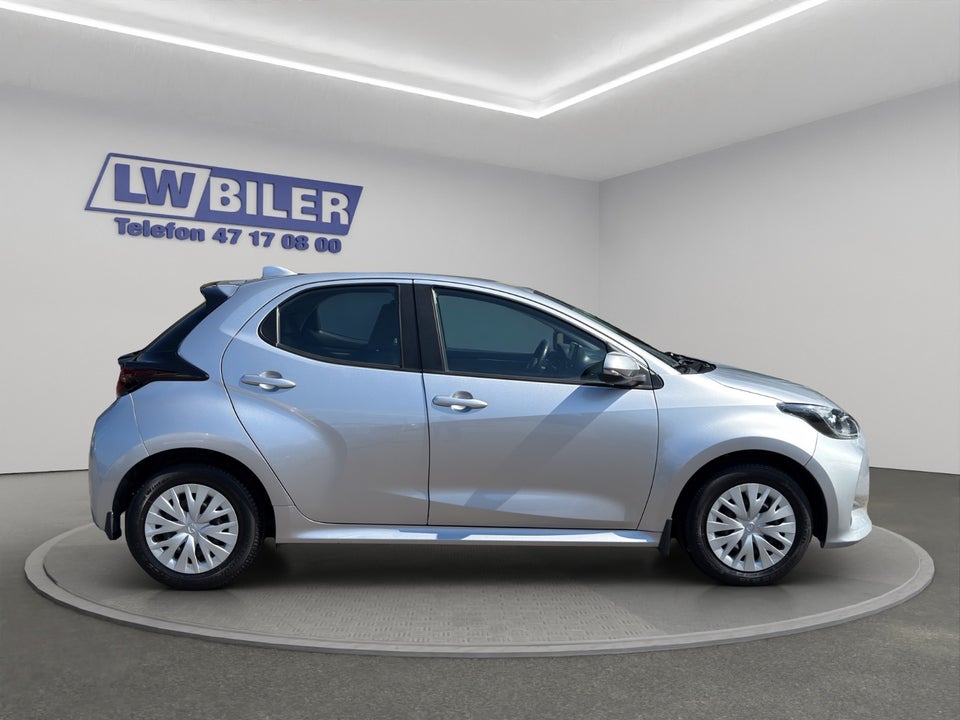 Mazda 2 1,5 Hybrid Pure CVT 5d