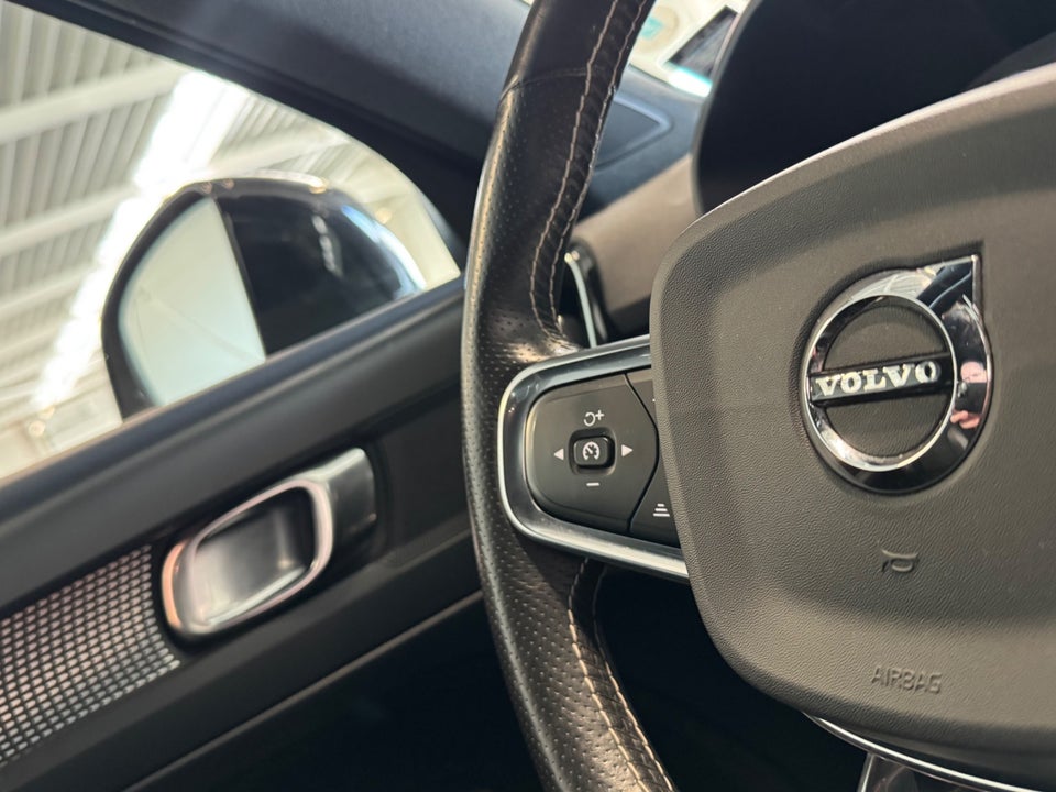 Volvo XC40 1,5 T5 ReCharge Inscription aut. 5d