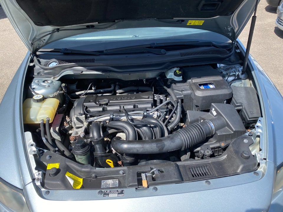 Volvo V50 1,6 Kinetic 5d