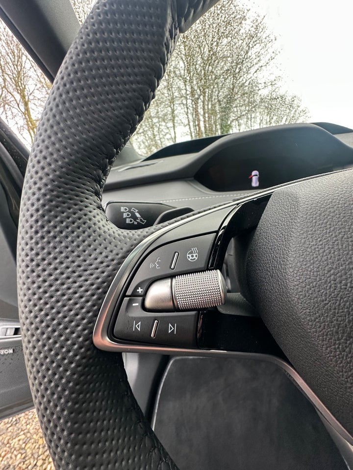 Skoda Enyaq 85 iV Sportline Maxx 5d