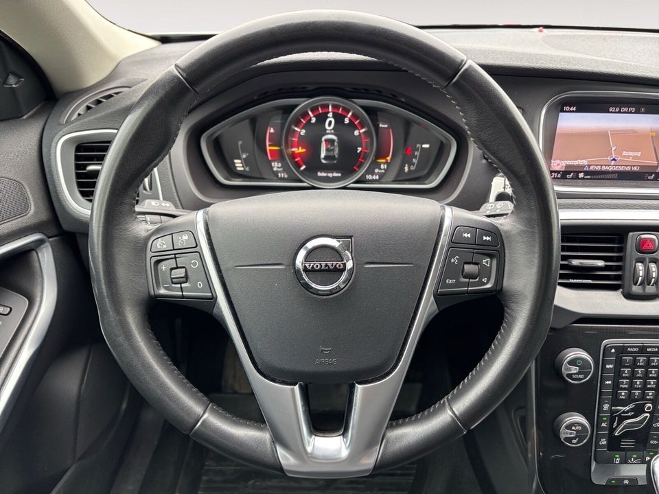 Volvo V40 CC 1,5 T3 152 Dynamic Edition aut. 5d