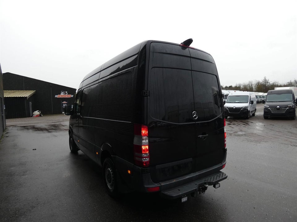 Mercedes Sprinter 316 2,2 CDi R2 Kassevogn aut. 5d