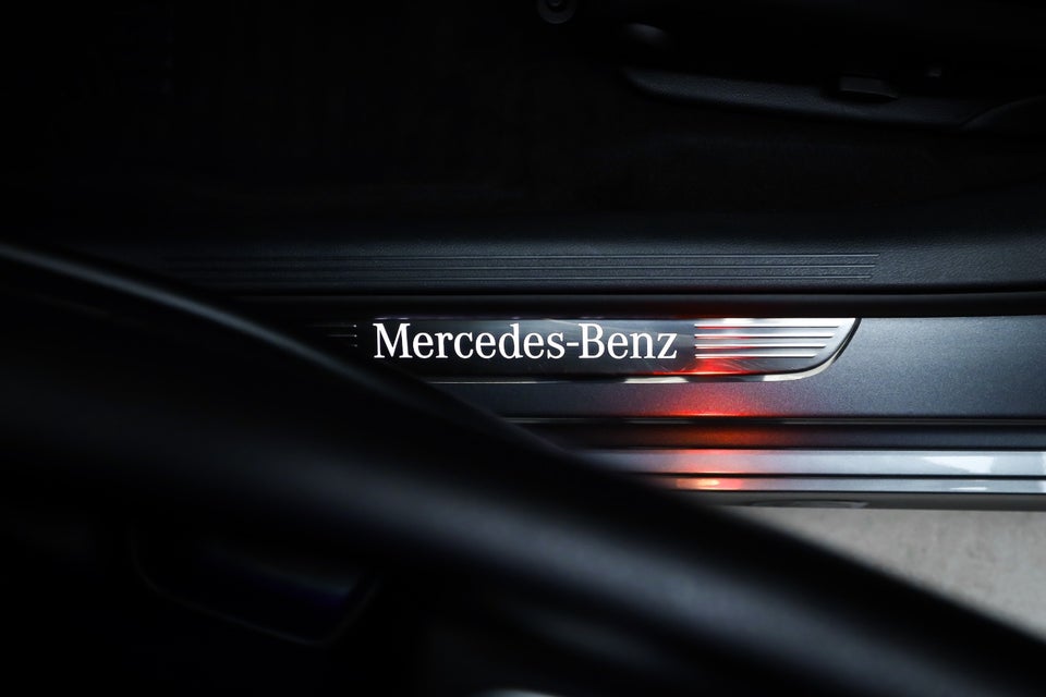 Mercedes E300 d 2,0 AMG Line stc. aut. 5d