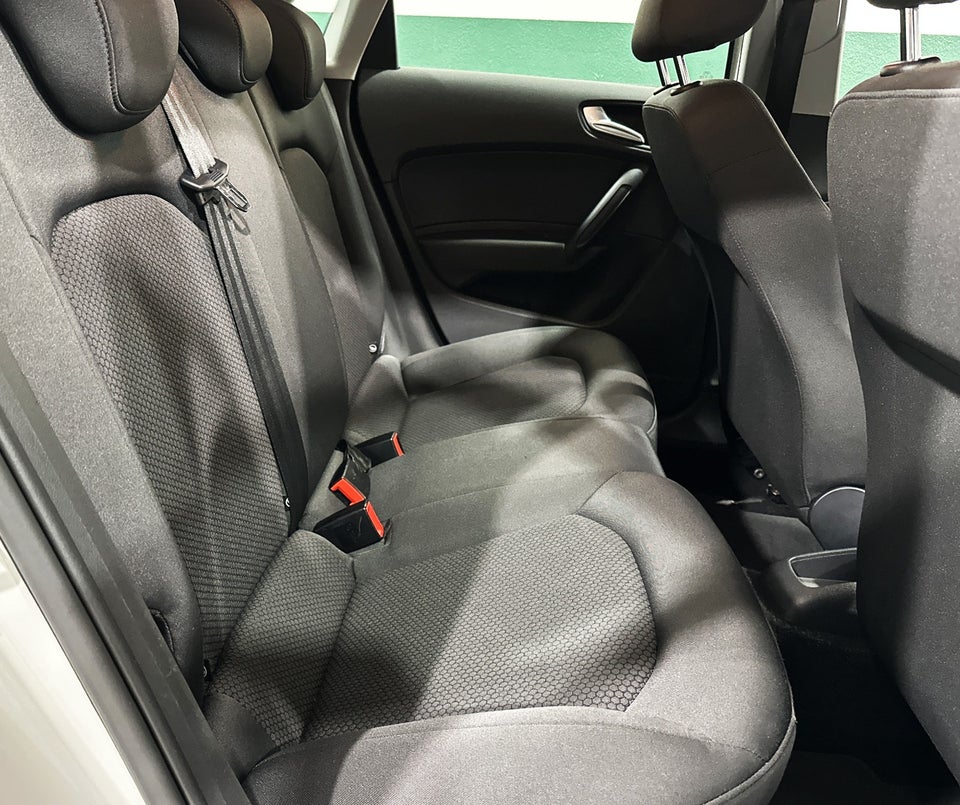 Audi A1 1,0 TFSi 95 Ultra Sportback 5d