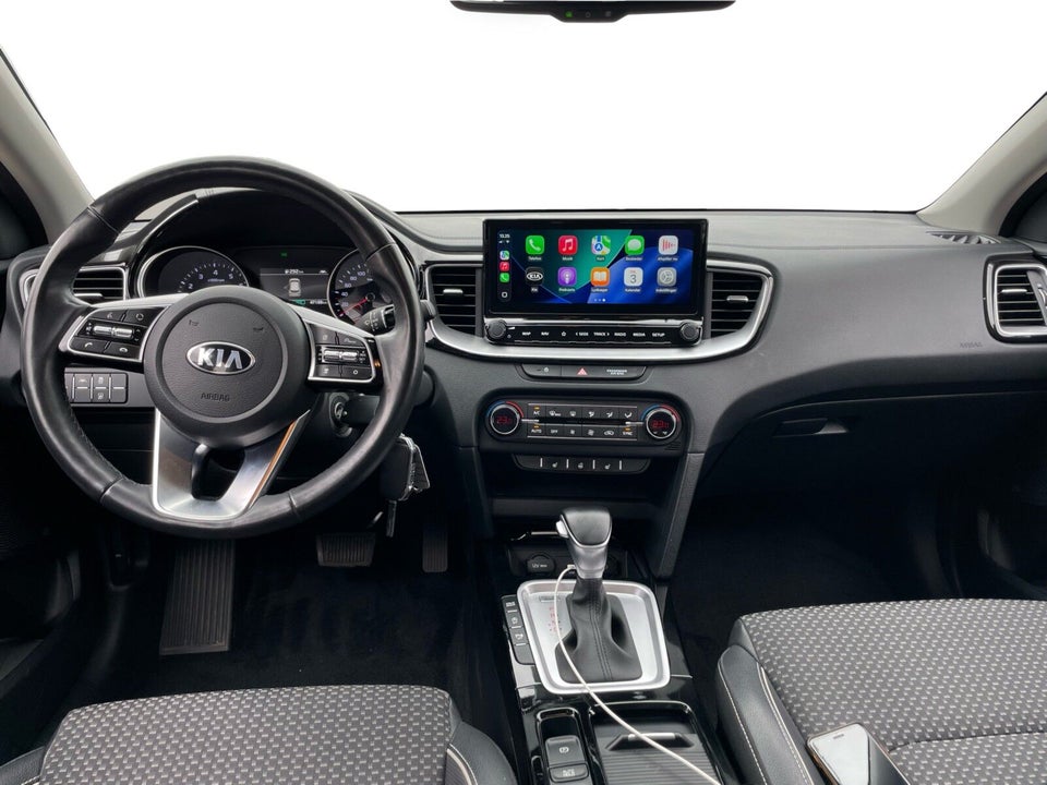 Kia Ceed 1,0 T-GDi mHEV Comfort Upgrade SW DCT 5d