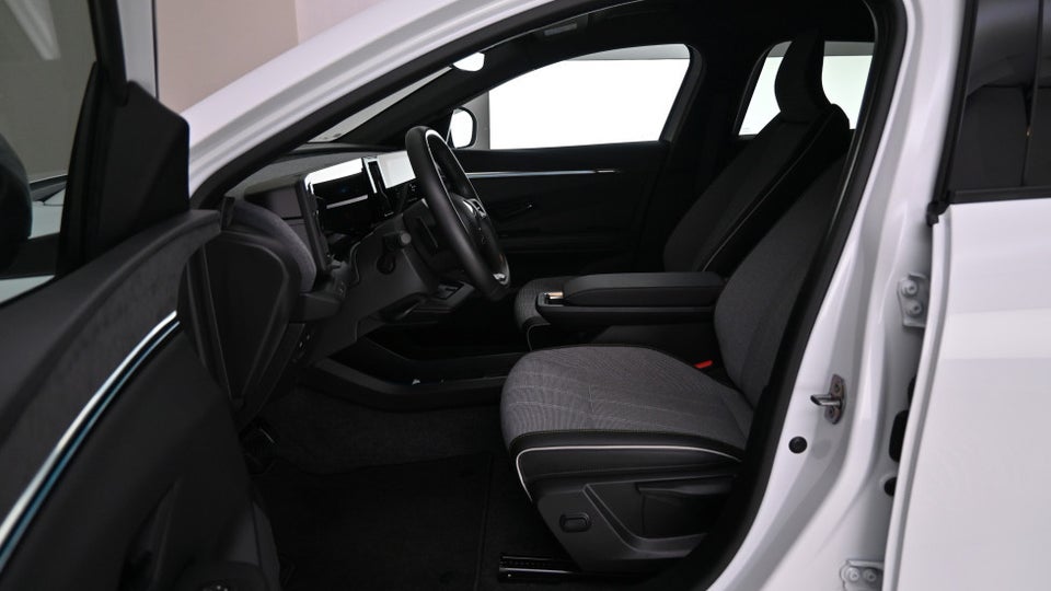 Renault Megane E-Tech 60 Techno 5d