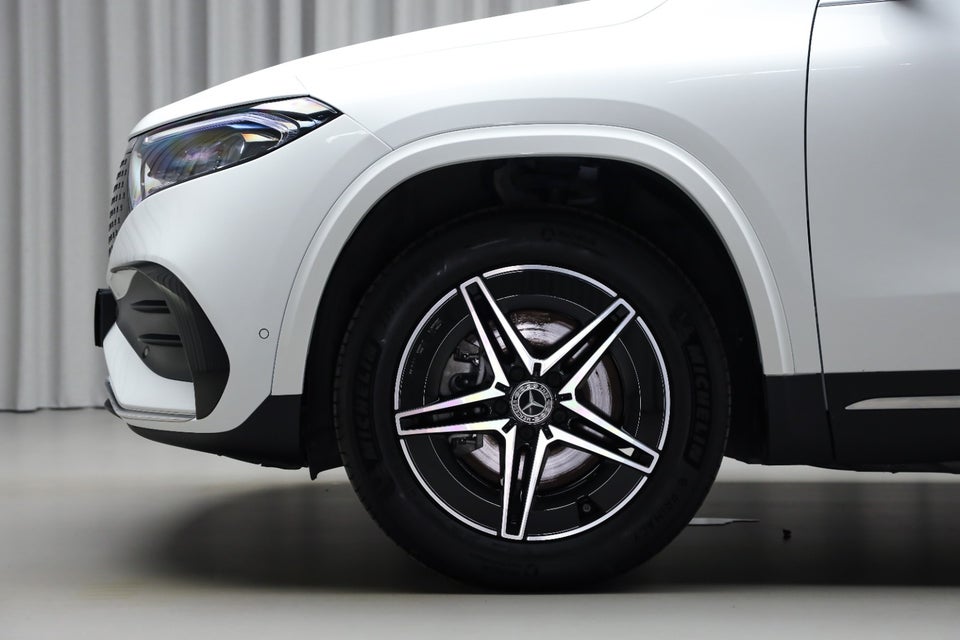 Mercedes EQA350 AMG Premium 4Matic 5d