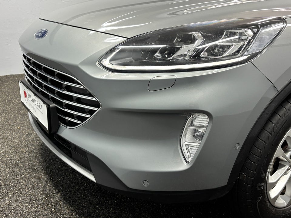 Ford Kuga 2,5 PHEV Titanium X CVT 5d