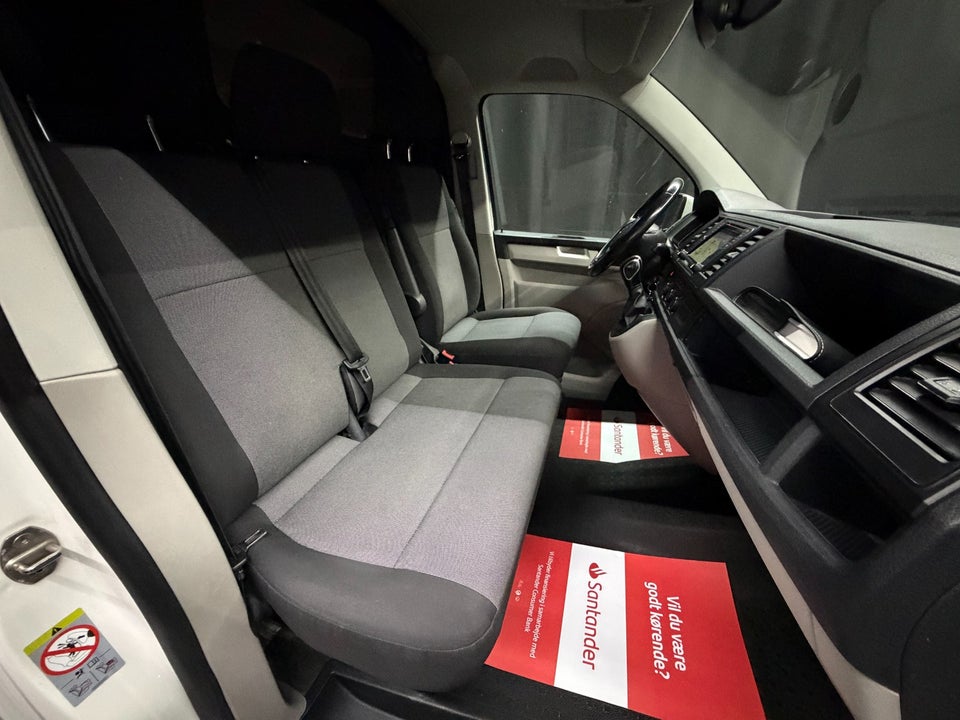 VW Transporter 2,0 TDi 204 Kassevogn DSG lang
