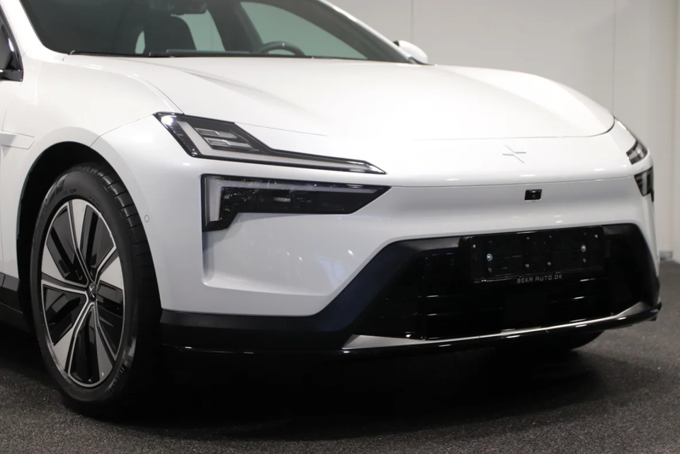 Polestar 4 Long Range AWD 5d