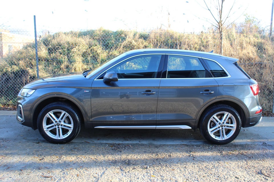 Audi Q5 50 TFSi e S-line quattro S-tr. 5d